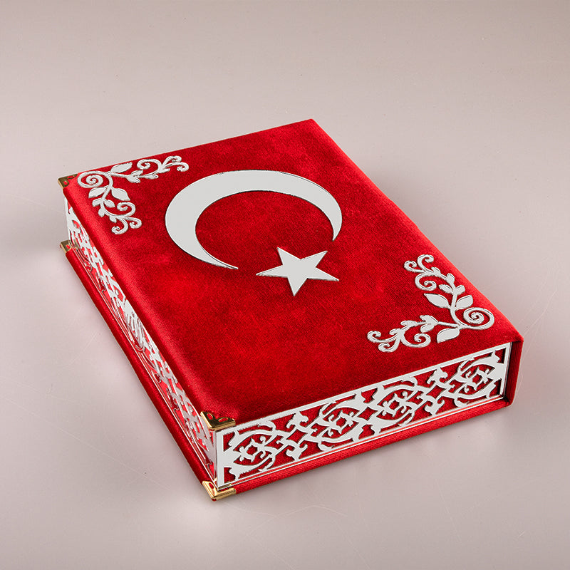 Kadife Kutulu Kur'an-ı Kerim (Ay Yıldız, Gümüş Süsleme)