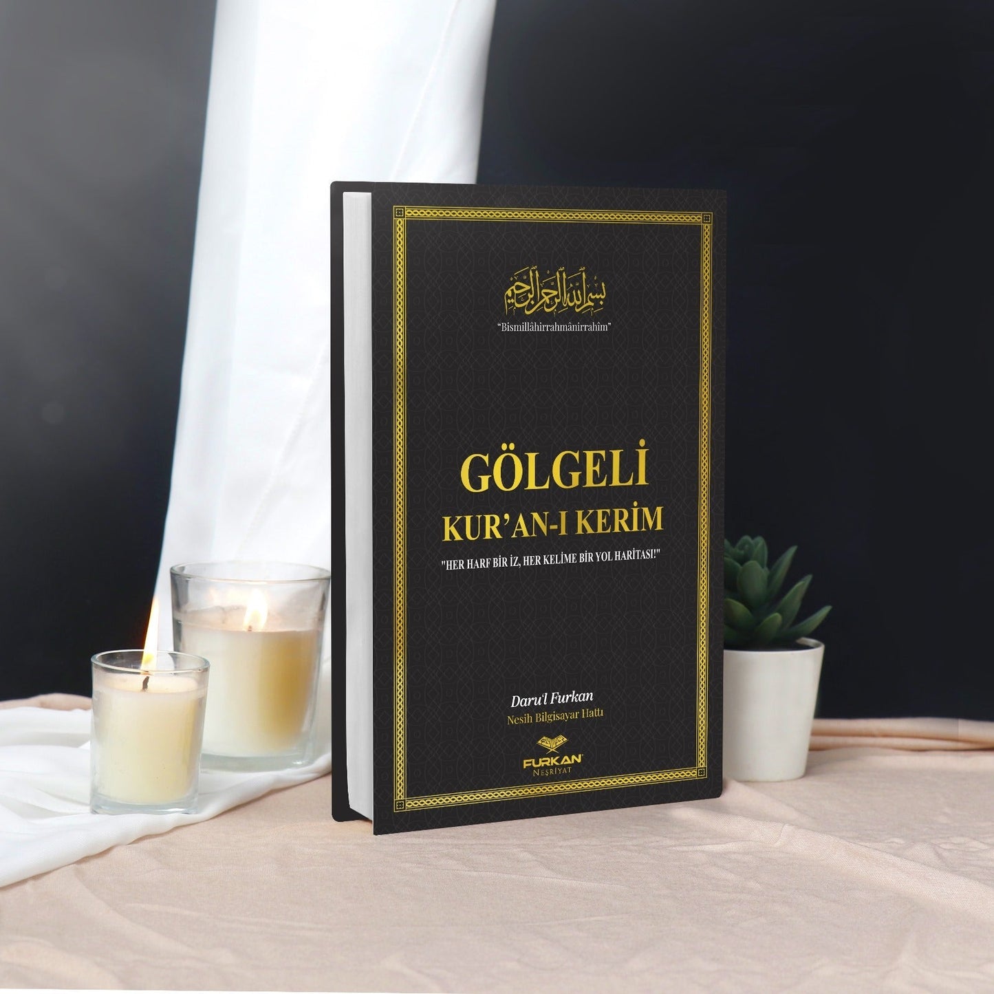 Gölgeli Kur'an-ı Kerim Yazı Mushafı (Orta Boy, Siyah)