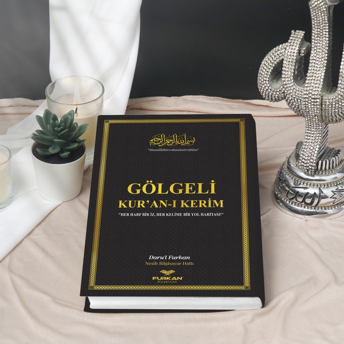 Gölgeli Kur'an-ı Kerim Yazı Mushafı (Orta Boy, Siyah)