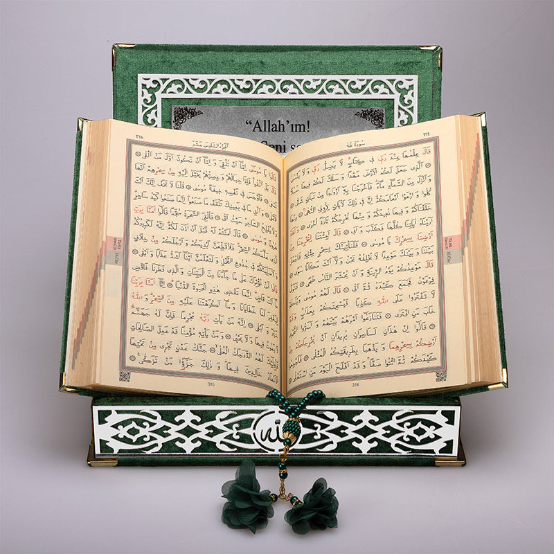 Kadife Kutulu Kur'an-ı Kerim (Yeşil, Gümüş Süsleme)